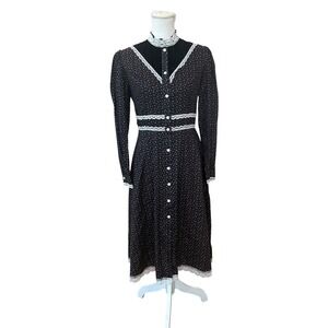Vintage JCPenney Fashions Prairie Dress Black Floral‎ Lace Velvet Midi 13